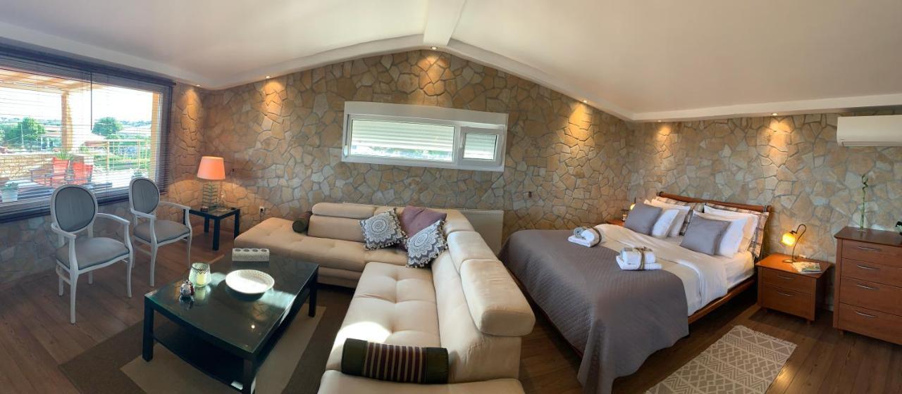 Ferienwohnung Doormat# Wait 'N Sea, Jacuzzi, Luxury Stone House Epanomi Exterior foto